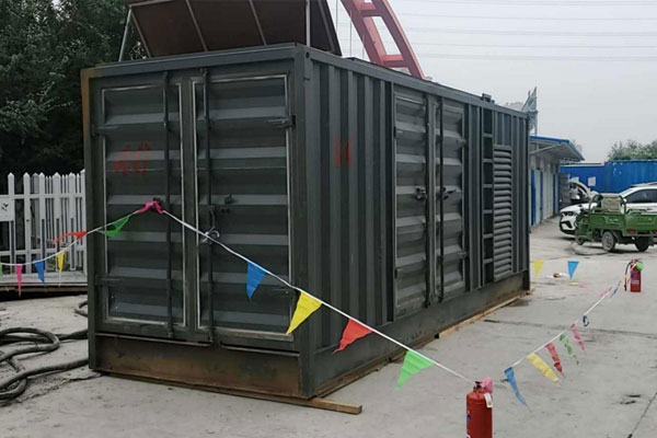 辽宁发电机租赁空气滤清器多久更换一次？