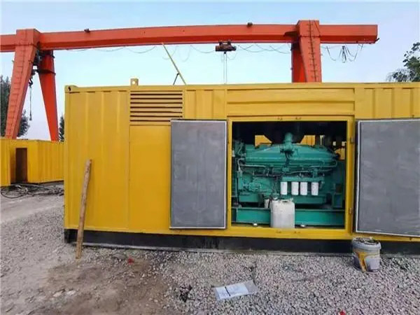 辽宁冬季低温环境下，500KW发电机组应该选择什么类型的启动电瓶？